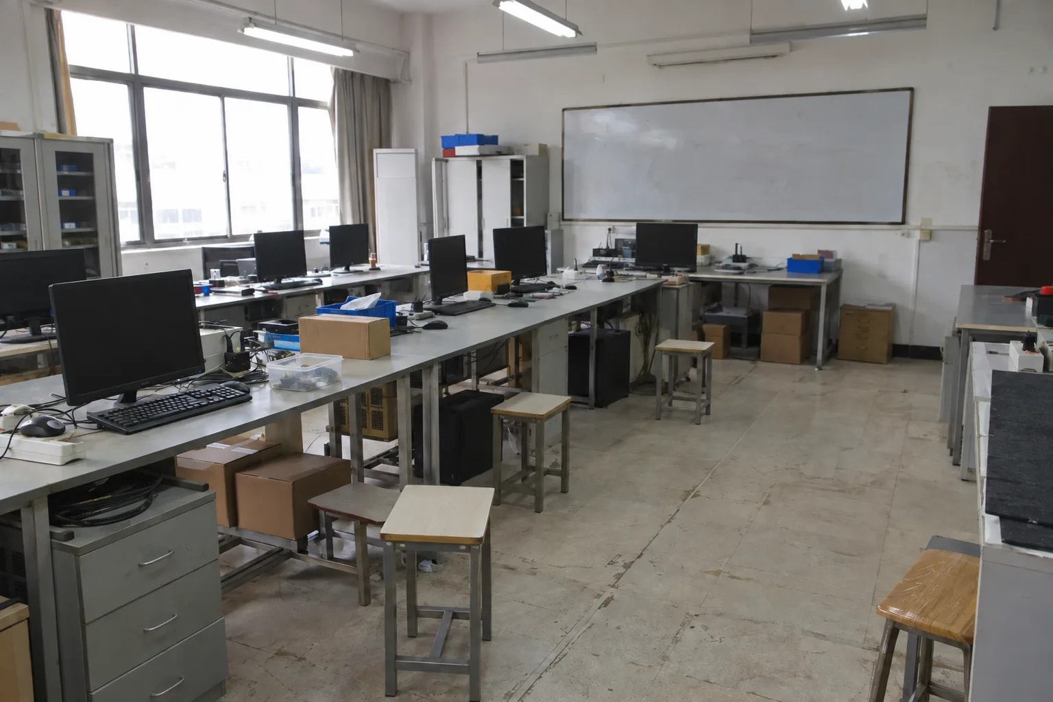 Teaching and human-robot interaction research