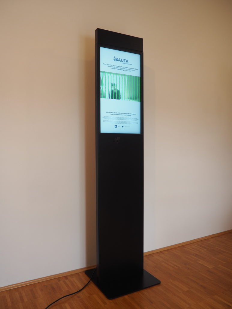 Sustainable Data for Business Environment Perception in Smart City