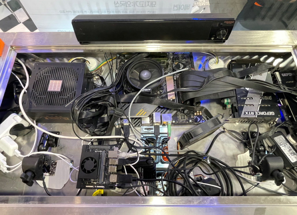 Automated Pizza Making System with Consistent High-Quality Food Processing and Intelligent Guidance